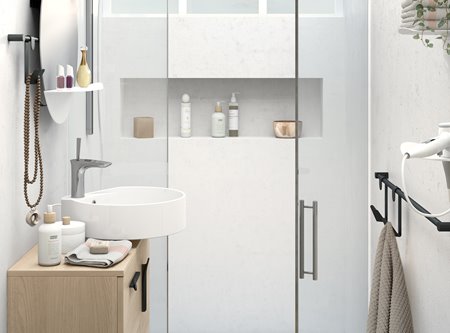 A few tips to make a small bathroom look bigger